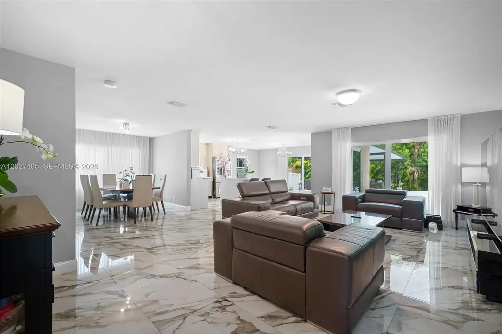 4180 NW 103rd Drive Coral Springs FL 33065
