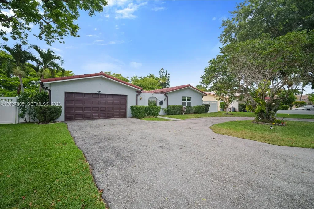 4180 NW 103rd Drive Coral Springs FL 33065