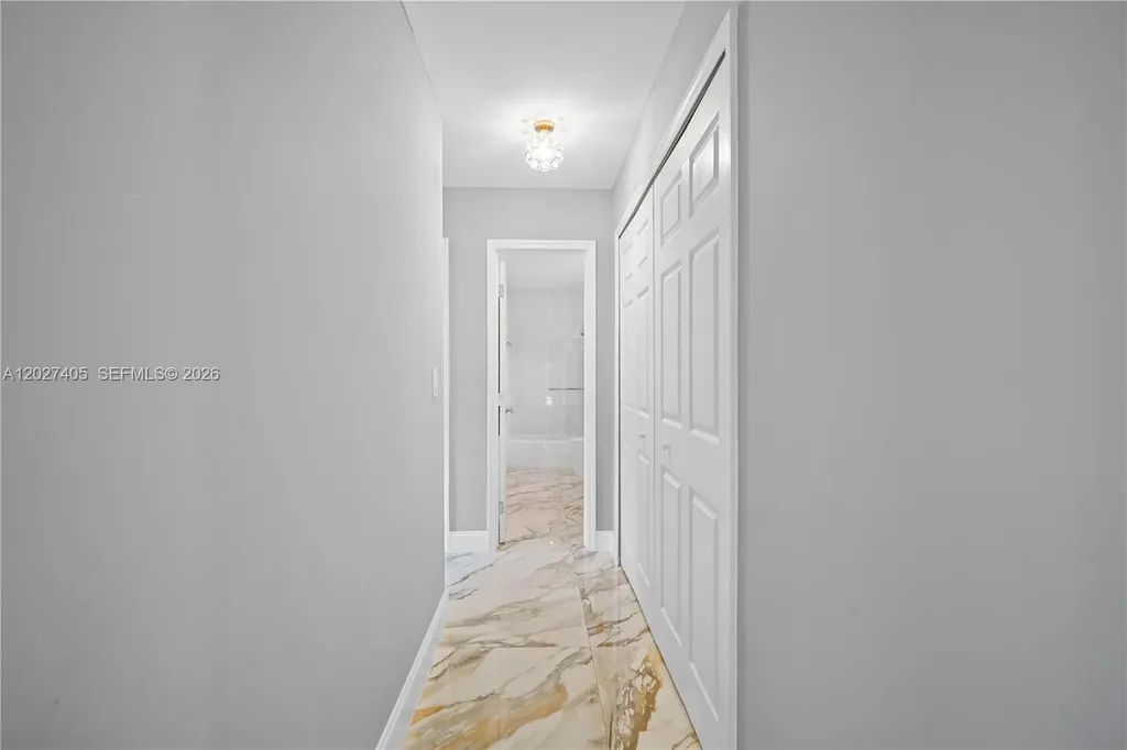 4180 NW 103rd Drive Coral Springs FL 33065