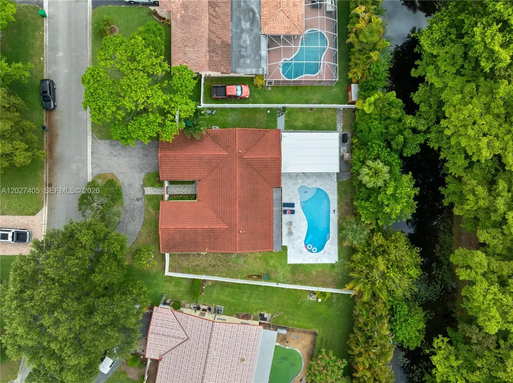 4180 NW 103rd Drive Coral Springs FL 33065