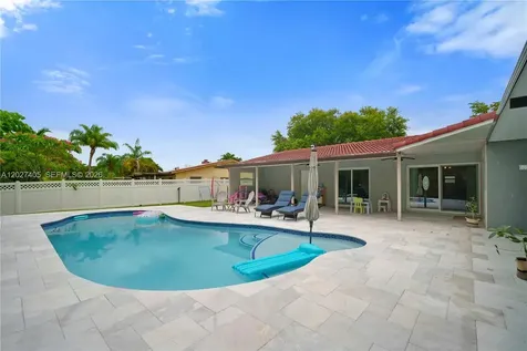 4180 NW 103rd Drive Coral Springs FL 33065