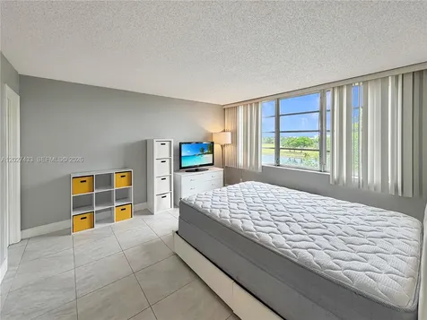 3300 W Rolling Hills Circle Davie FL 33328