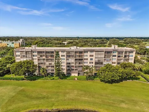 3300 W Rolling Hills Circle Davie FL 33328