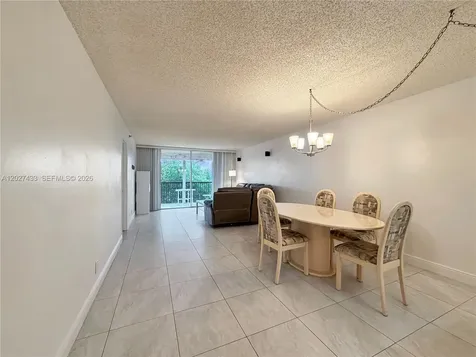 3300 W Rolling Hills Circle Davie FL 33328