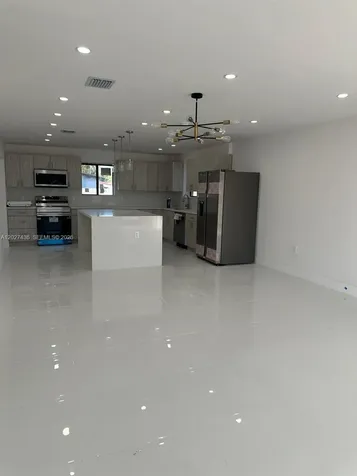 2041 NW 190th Terrace Miami Gardens FL 33056