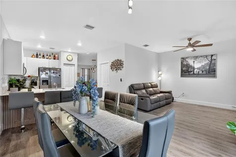 12862 NW 23rd Place Miami FL 33167