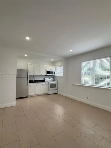 6723 NE Miami Place Miami FL 33138