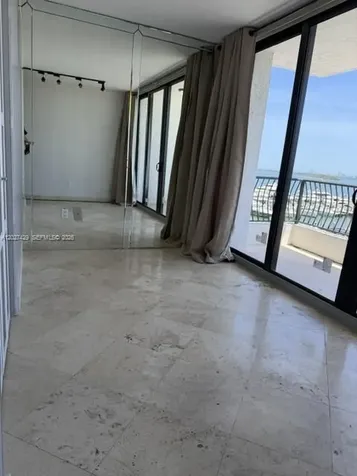 555 NE 15th Street Miami FL 33132