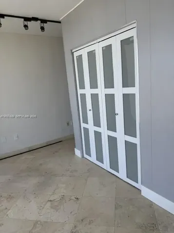 555 NE 15th Street Miami FL 33132