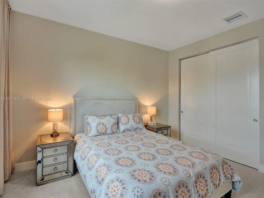 8642 Swinley Forest Way Boca Raton FL 33434