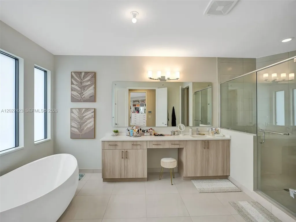 8642 Swinley Forest Way Boca Raton FL 33434