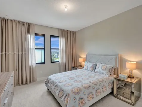 8642 Swinley Forest Way Boca Raton FL 33434