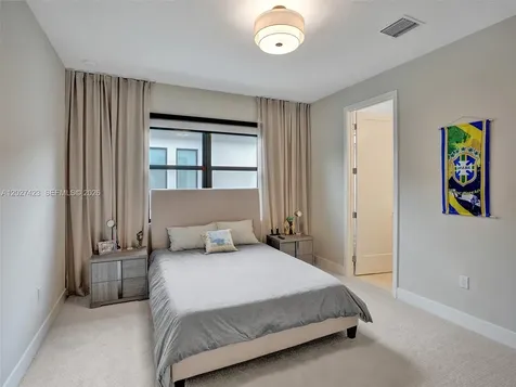 8642 Swinley Forest Way Boca Raton FL 33434