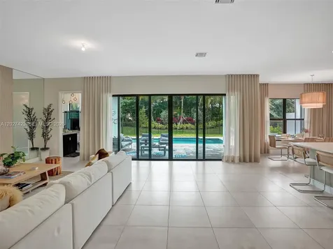 8642 Swinley Forest Way Boca Raton FL 33434