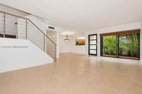 4700 SW 67th Avenue Miami FL 33155