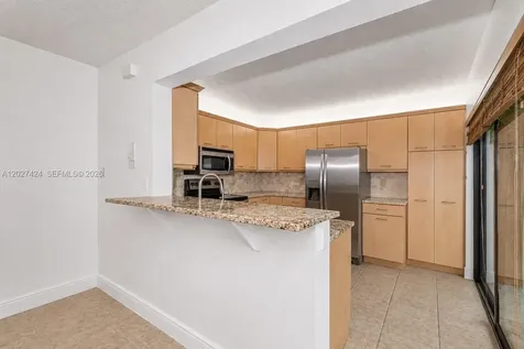 4700 SW 67th Avenue Miami FL 33155