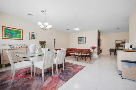 918 NE 191st Street Miami FL 33179