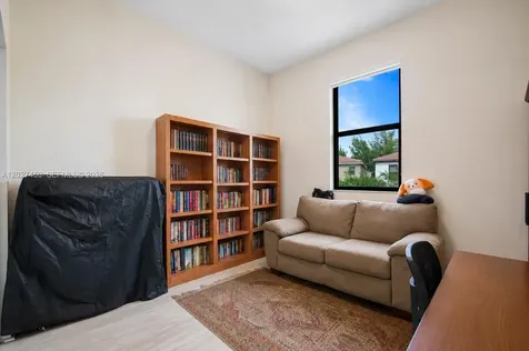918 NE 191st Street Miami FL 33179