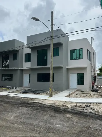6480 NE 1st Avenue Miami FL 33150