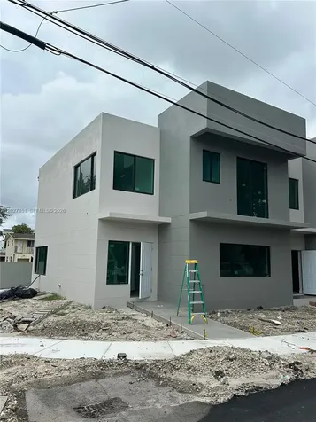 6480 NE 1st Avenue Miami FL 33150