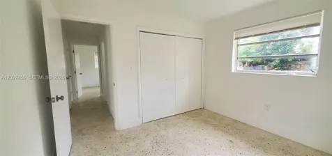 1032 SW 10th Street Miami FL 33130