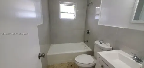 1032 SW 10th Street Miami FL 33130
