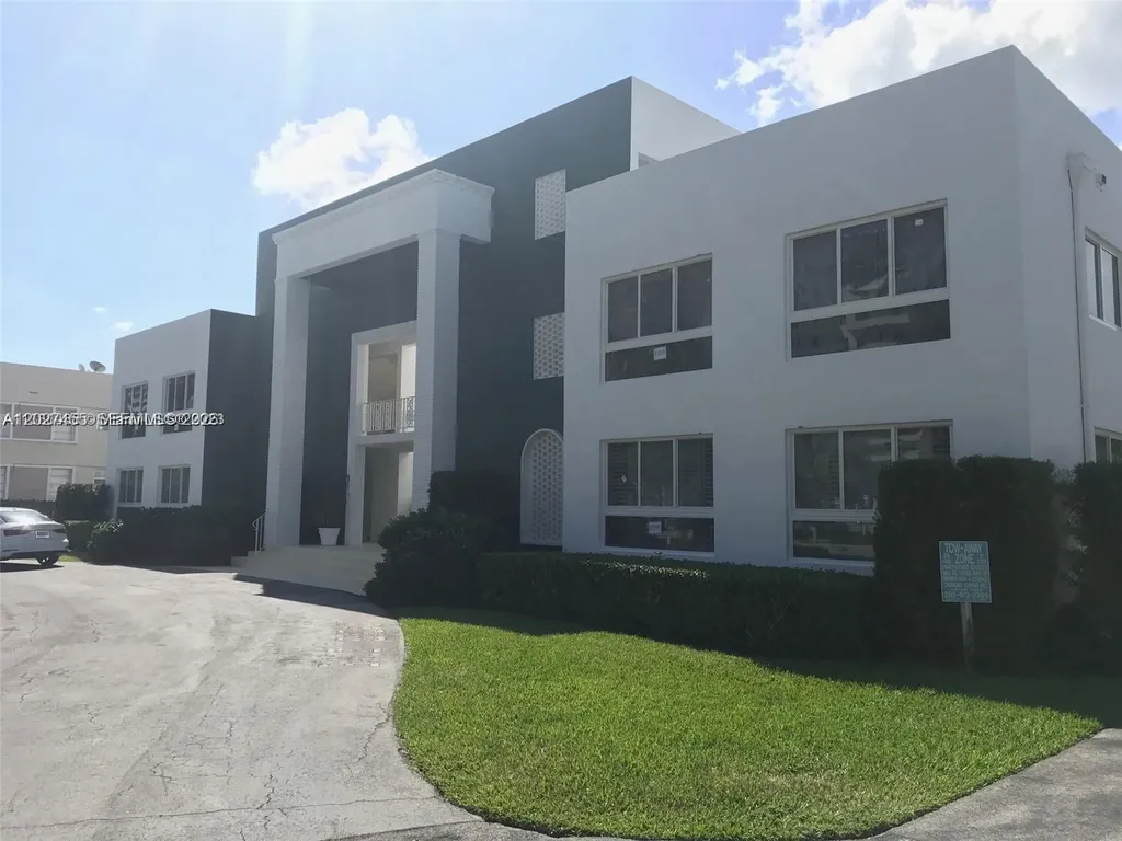 9920 Collins Avenue Bal Harbour FL 33154