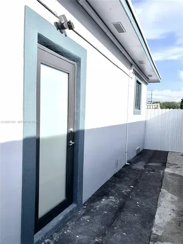 2956 NW 47th Street Miami FL 33142