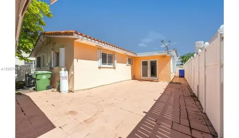 3062 SW 14th Street Miami FL 33145