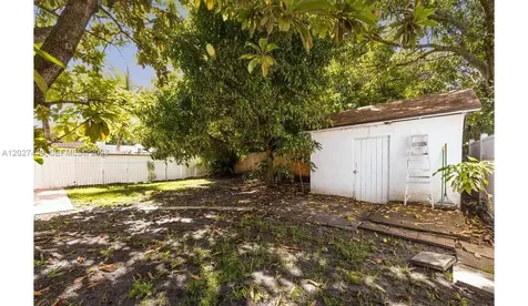 3062 SW 14th Street Miami FL 33145