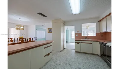 3062 SW 14th Street Miami FL 33145