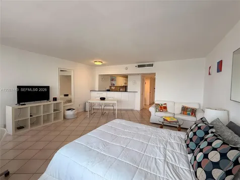 100 Lincoln Road Miami Beach FL 33139