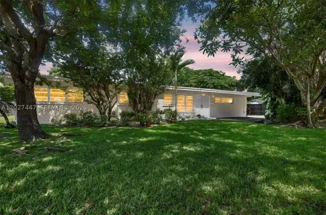 13830 SW 79th Court Palmetto Bay FL 33158