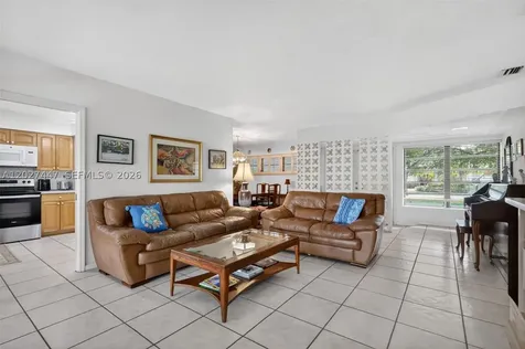 13830 SW 79th Court Palmetto Bay FL 33158