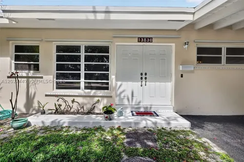 13830 SW 79th Court Palmetto Bay FL 33158