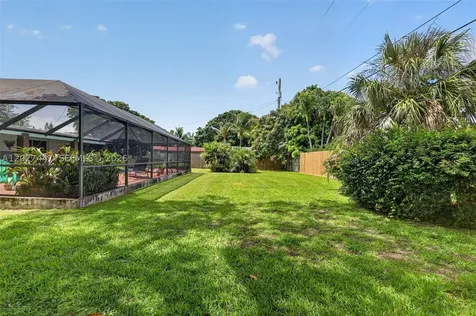 13830 SW 79th Court Palmetto Bay FL 33158