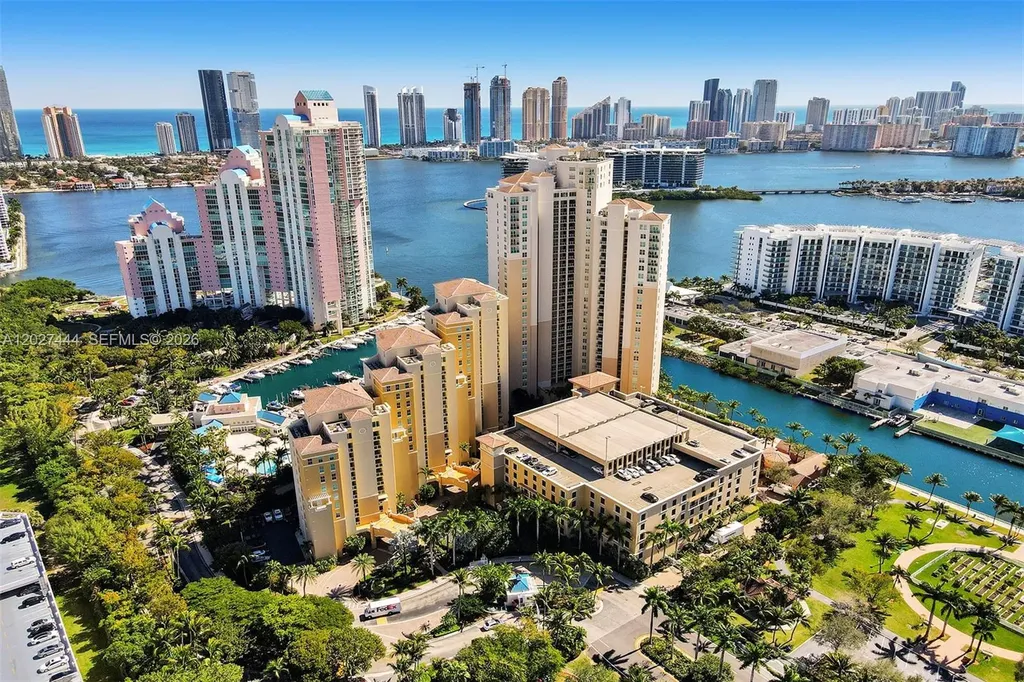 3330 NE 190th Street Aventura FL 33180