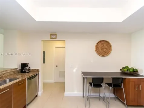 3330 NE 190th Street Aventura FL 33180