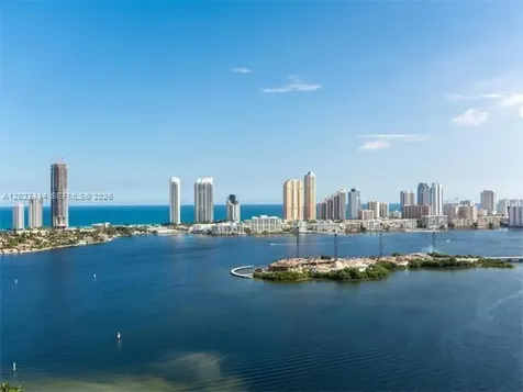 3330 NE 190th Street Aventura FL 33180