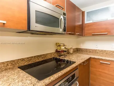 3330 NE 190th Street Aventura FL 33180