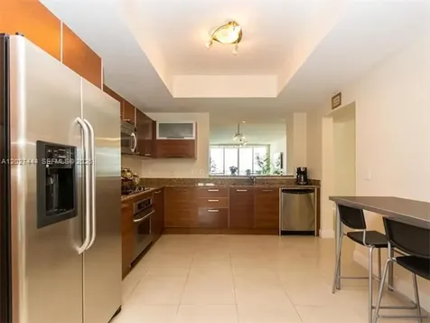 3330 NE 190th Street Aventura FL 33180