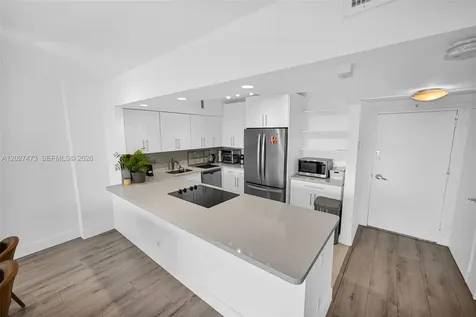 5700 Collins Avenue Miami Beach FL 33140