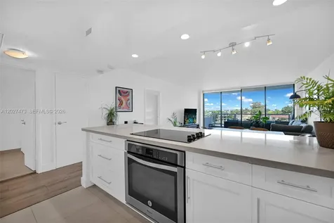 5700 Collins Avenue Miami Beach FL 33140