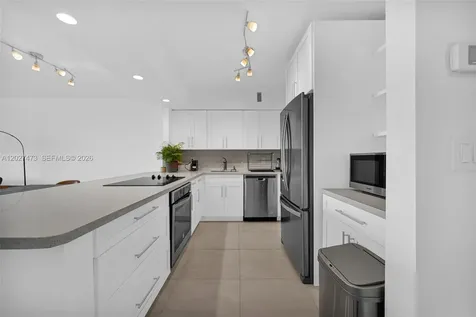 5700 Collins Avenue Miami Beach FL 33140
