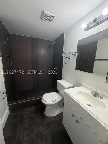 8185 NW 7th Street Miami FL 33126
