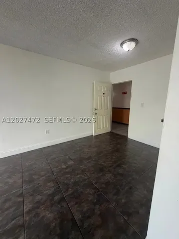 8185 NW 7th Street Miami FL 33126