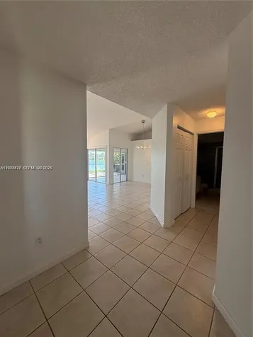 665 SE 25th Lane Homestead FL 33033