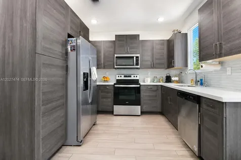 2382 SE 10th Street Homestead FL 33035