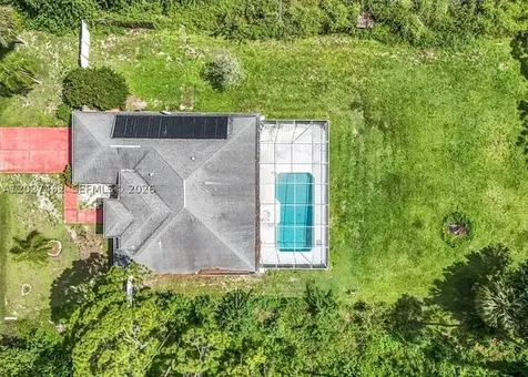 811 Jefferson Avenue Lehigh Acres FL 33936
