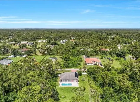 811 Jefferson Avenue Lehigh Acres FL 33936